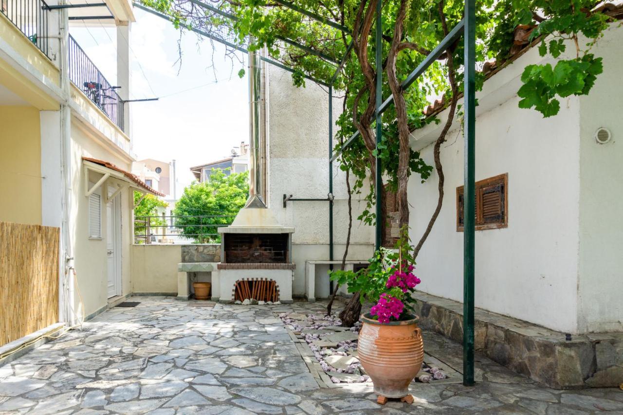 נאוי אפיבטיי Irene Seafront Apartment מראה חיצוני תמונה