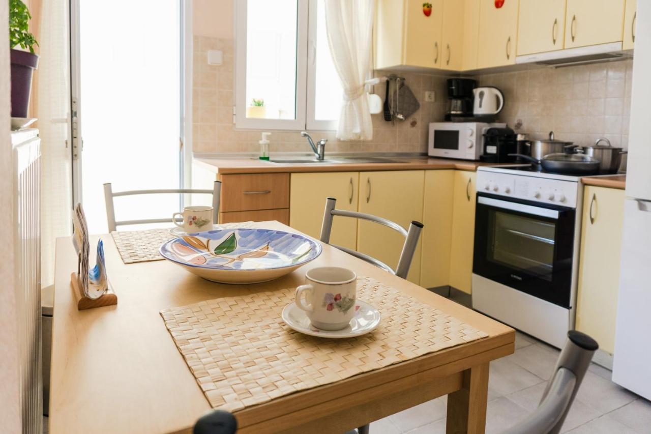 נאוי אפיבטיי Irene Seafront Apartment מראה חיצוני תמונה